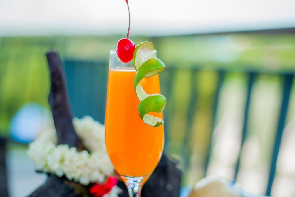 Grand Nai Harn Suites Rawai Kültér fotó