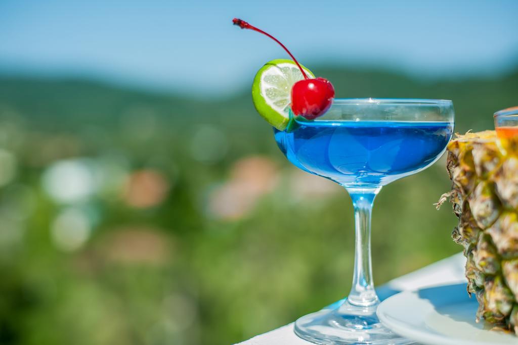 Grand Nai Harn Suites Rawai Kültér fotó